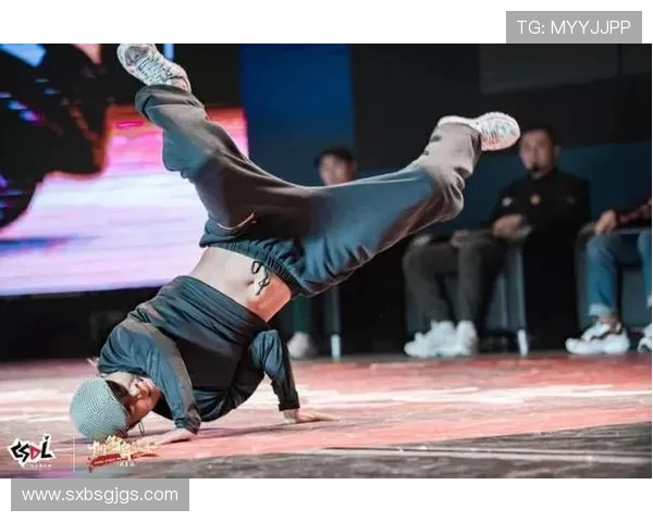 上海街舞队防守策略解析与街舞文化的深度融合探讨 上海街舞队防守策略解析与街舞文化的深度融合探讨