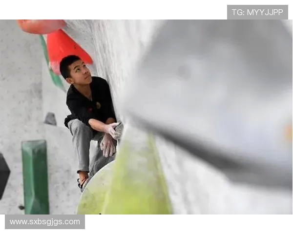 北京攀岩队区域防守分析与战术得失探讨 北京攀岩队区域防守分析与战术得失探讨