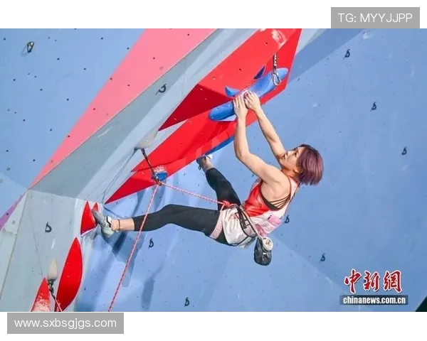 广州攀岩队与武汉攀岩队赛后复盘分析灵活性表现与战术对比 广州攀岩队与武汉攀岩队赛后复盘分析灵活性表现与战术对比