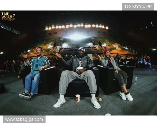 成都攀岩队在世界街舞大赛中的精彩表现与实力分析