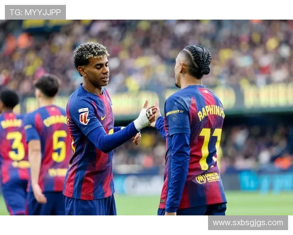 巴塞罗那与比利亚雷亚尔最新阵容分析与对比解析