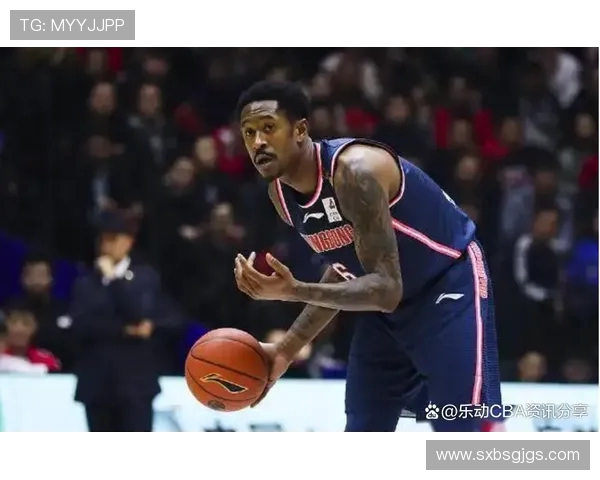 马尚布鲁克斯的篮球生涯与个人魅力探秘：从新星到传奇的成长之路