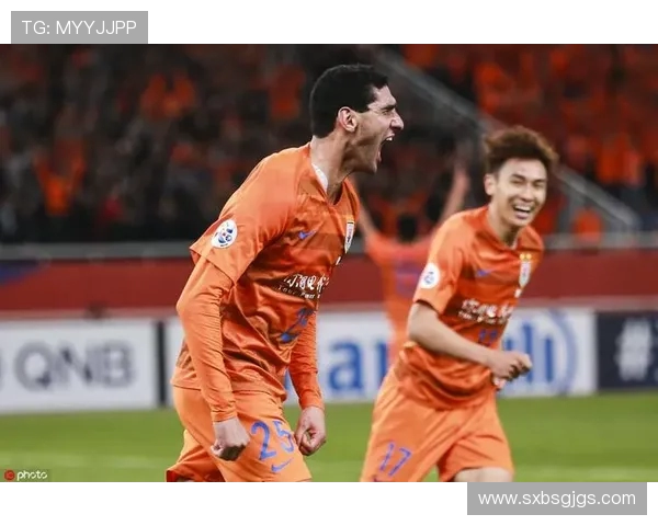 鲁能与富力精彩对决视频集锦回顾赛场瞬间与精彩进球分析