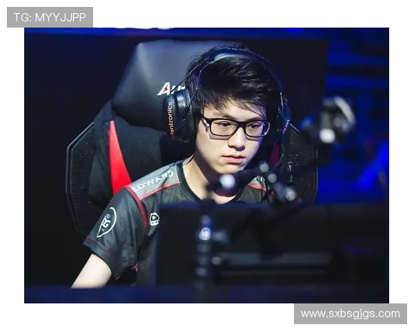 RNG崛起之路:从青涩战队到全球电竞巅峰的成长历程 RNG崛起之路:从青涩战队到全球电竞巅峰的成长历程