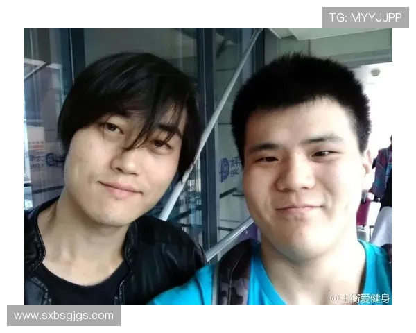 专访羽毛球明星张伟揭秘成功背后的心路历程与训练秘诀 专访羽毛球明星张伟揭秘成功背后的心路历程与训练秘诀